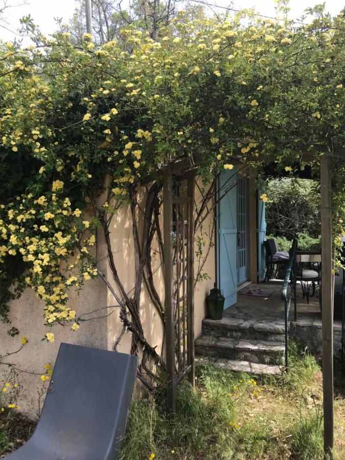 Domaine Des Tilleuls D'Or Saint-Cézaire-sur-Siagne Exteriör bild